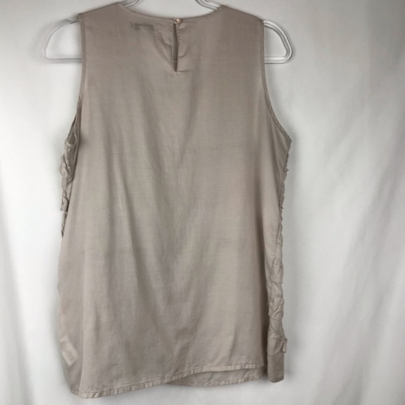 Banana Republic | Tiered Ruffled Tank Top Beige M - Picture 4 of 5